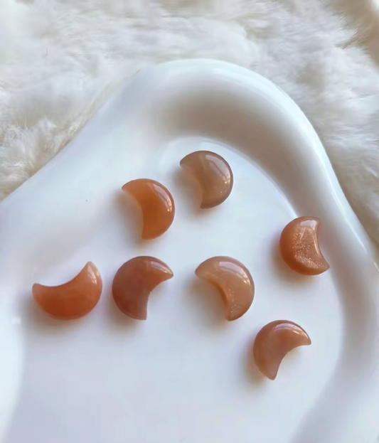 Sunstone Mini Moon Carvings