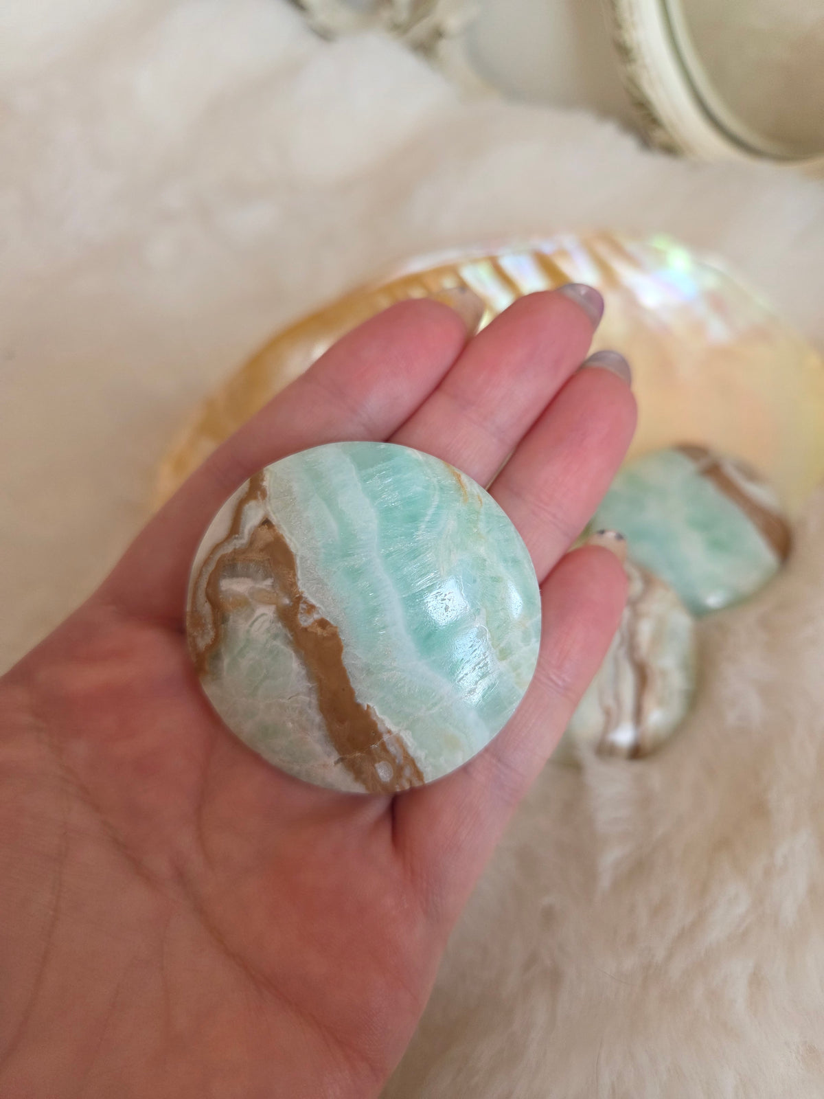 Carribean Calcite Flat Palm